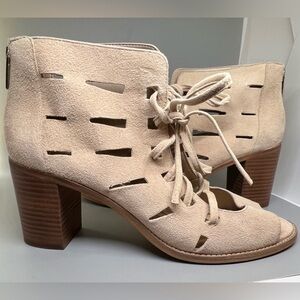 Vince Camuto Tressa Sz 10M